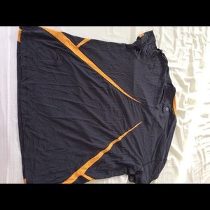 Men’s Lululemon shirt